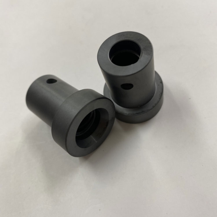 Silicon Nitride Forming Roller